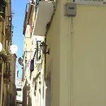 Appartement Casa Do Castelo 2- Work Or Relax In The Historic Heart Of Lisbon!